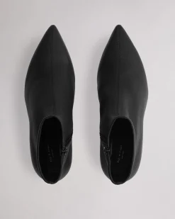Clearance Britt Leather Boot Women Heels