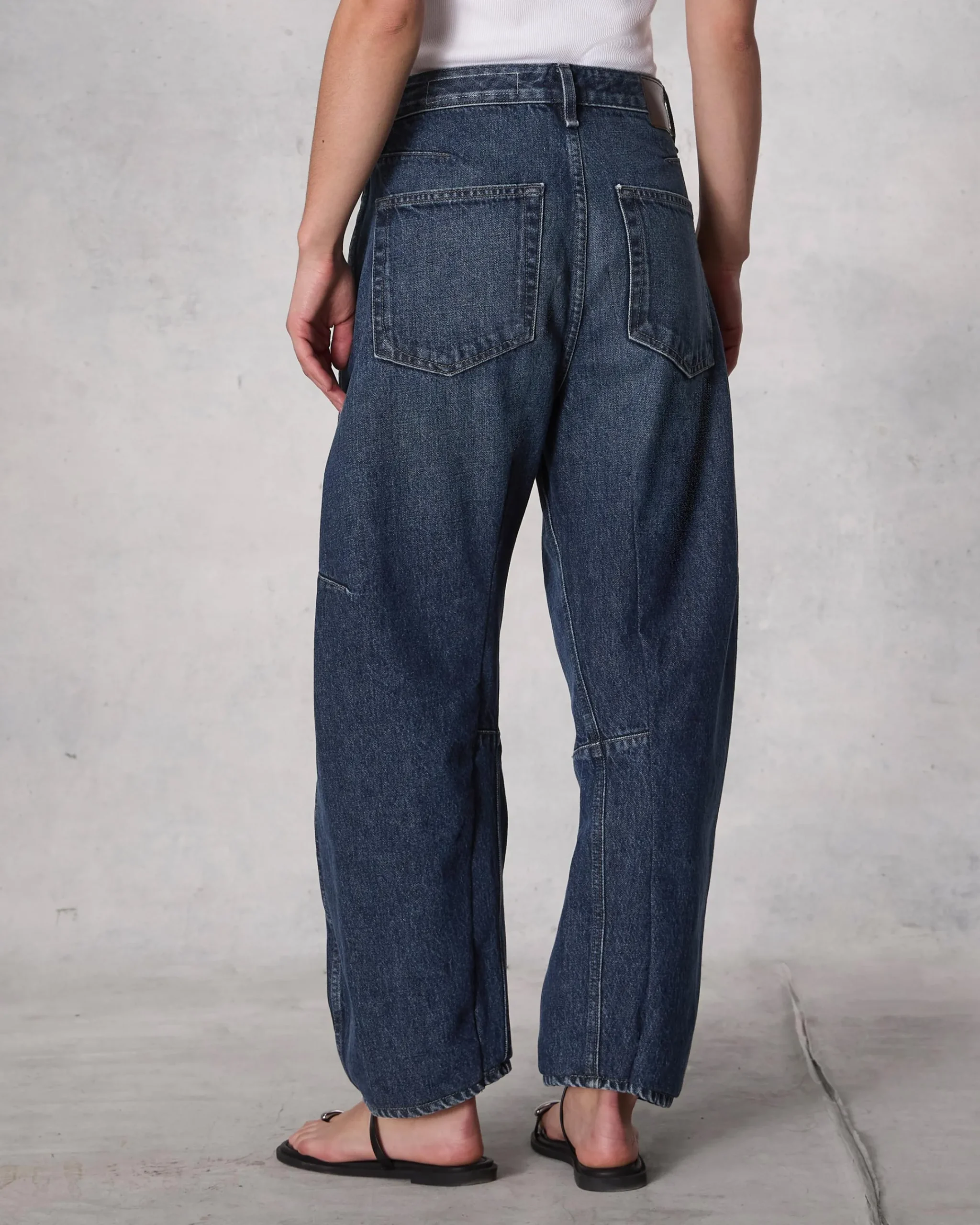 Best Sale Charlie Ankle Barrel-Leg Jean Women Jeans