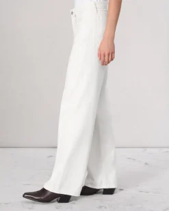 Fashion Featherweight Logan Wide-Leg Jean Women Jeans