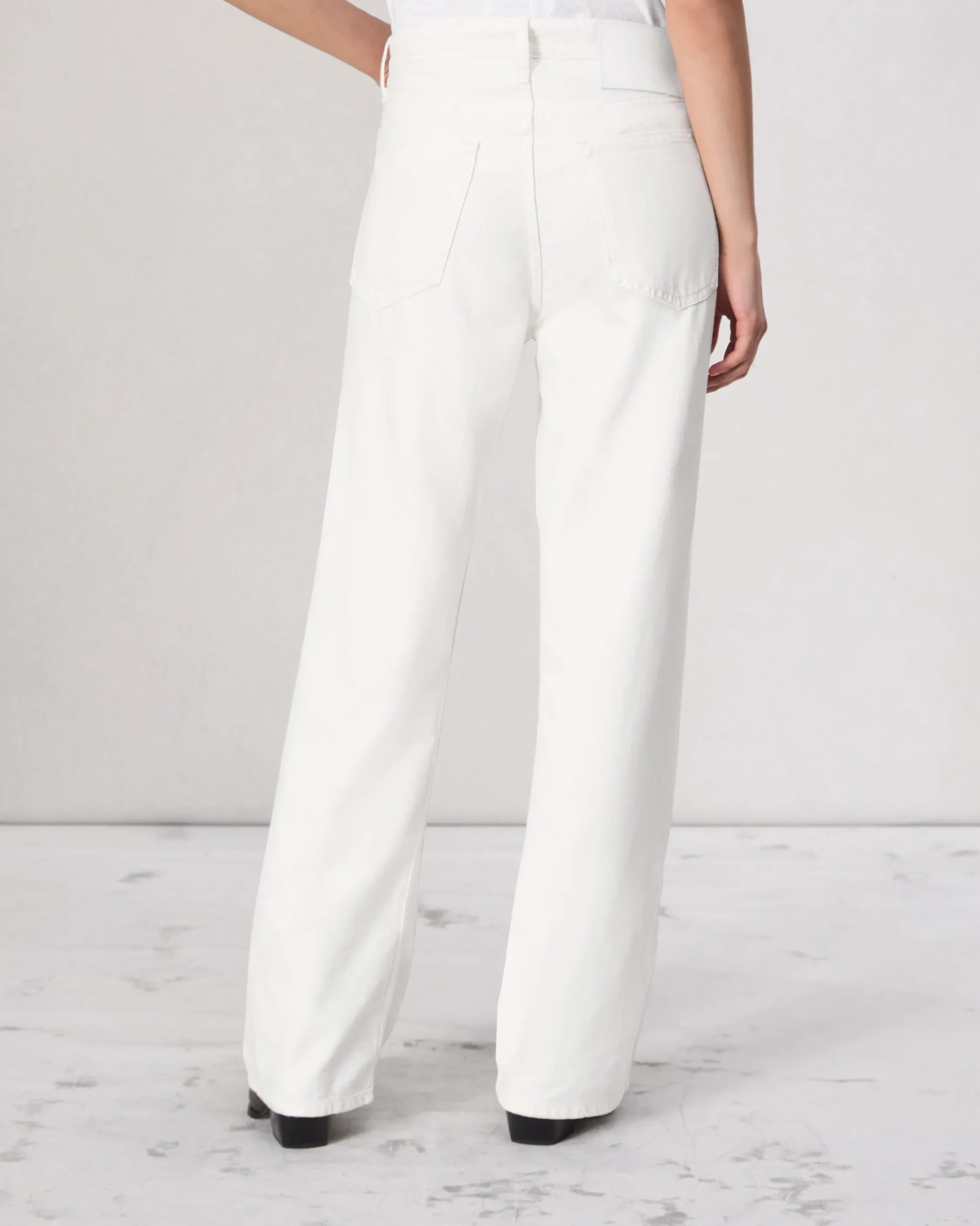 Fashion Featherweight Logan Wide-Leg Jean Women Jeans