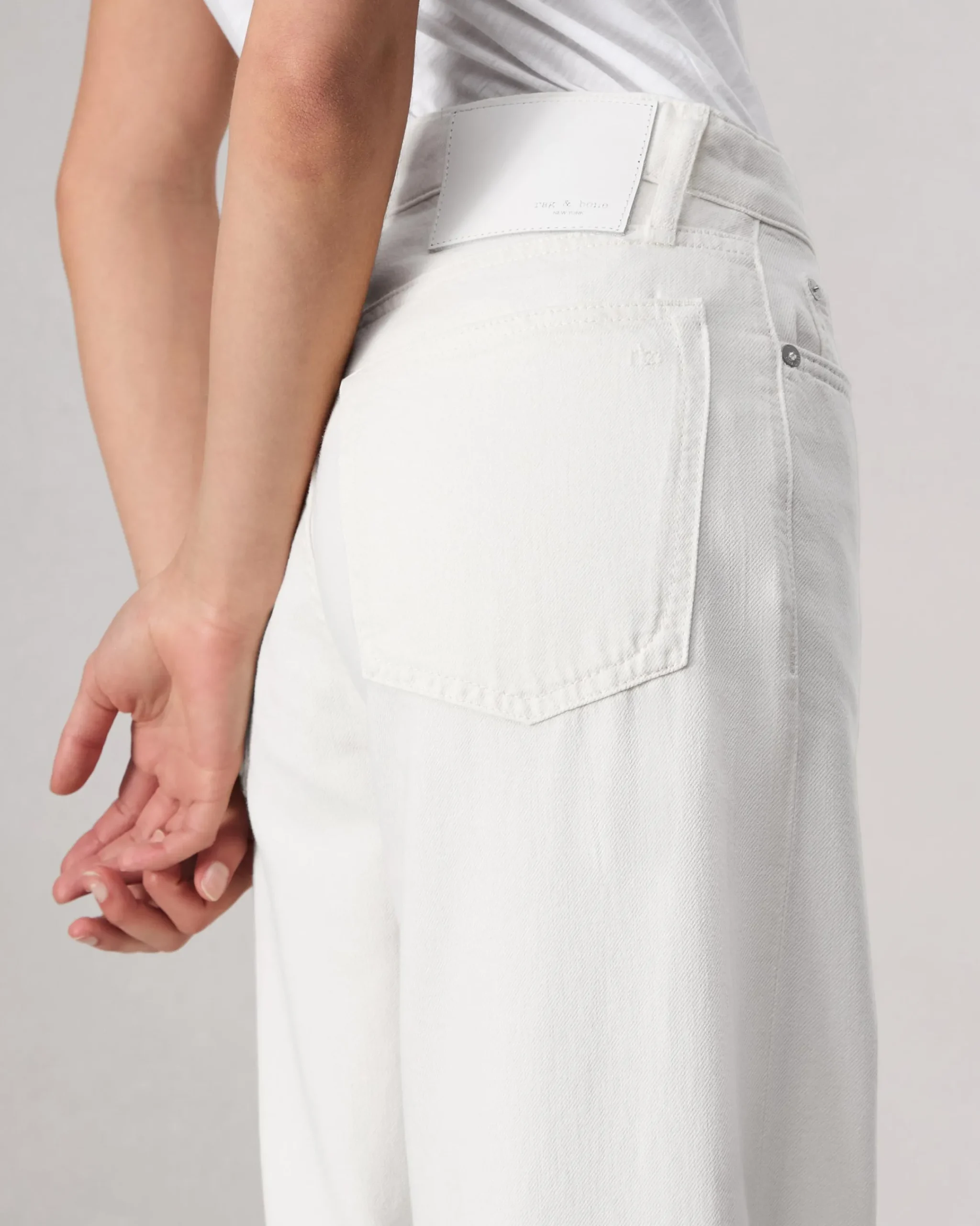 Fashion Featherweight Logan Wide-Leg Jean Women Jeans