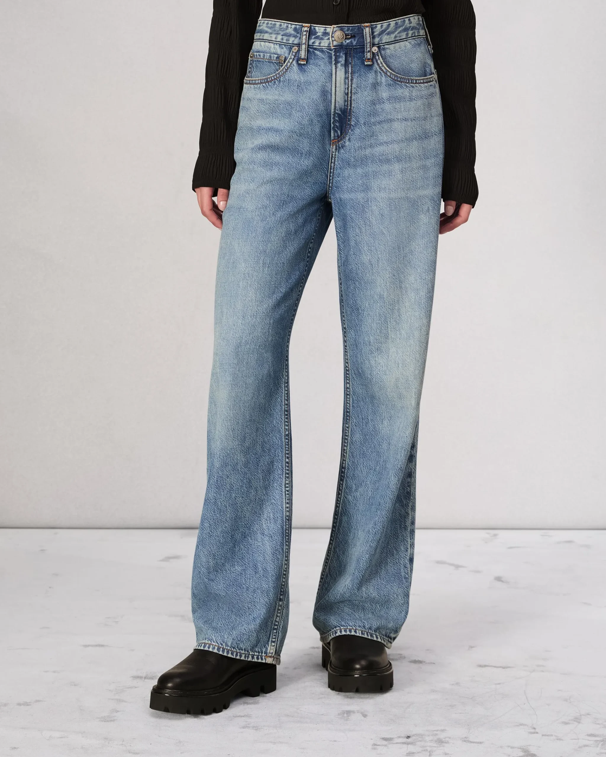 Hot Featherweight Logan Wide-Leg Jean Women Jeans