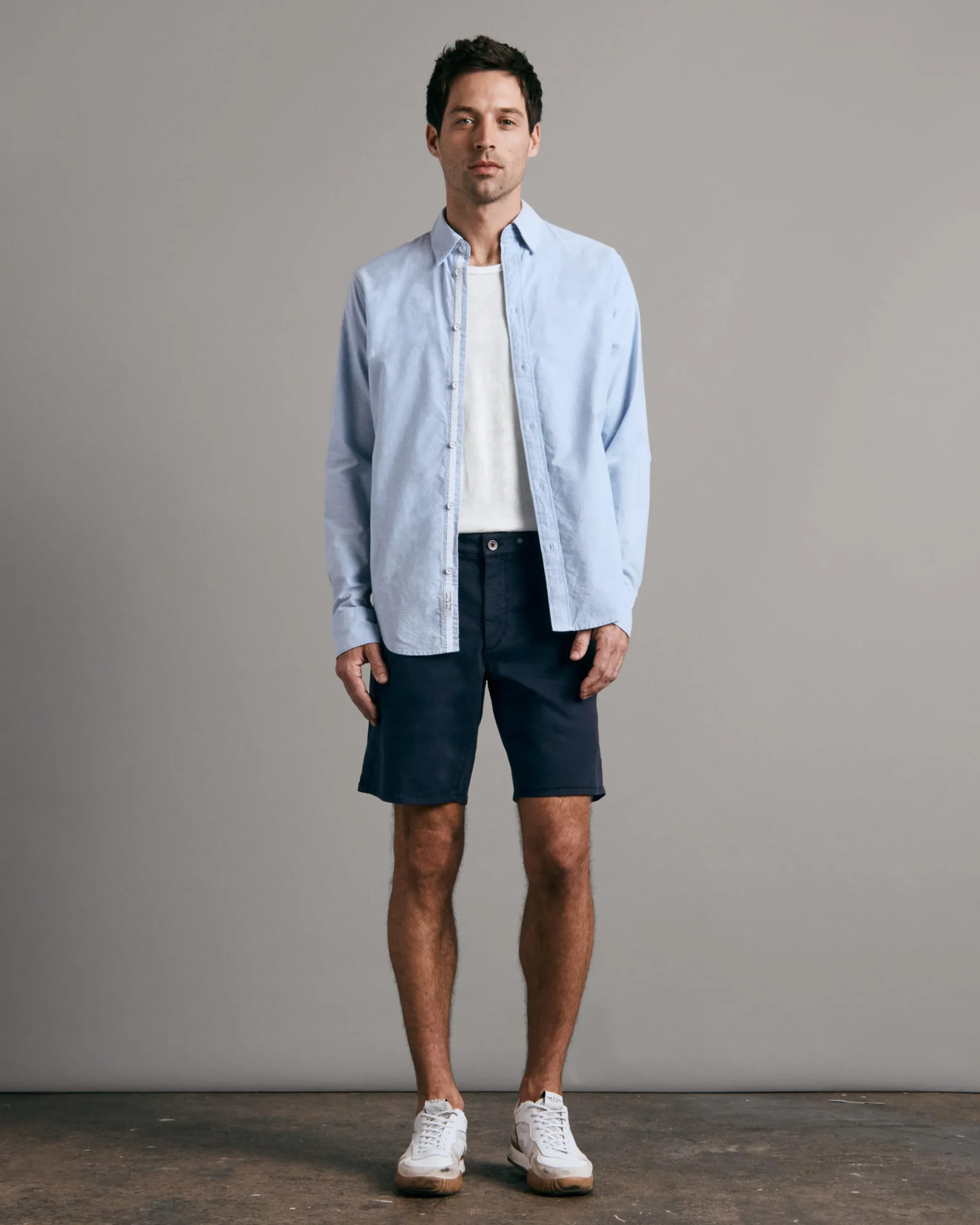 Store Perry Cotton Twill Short Shorts