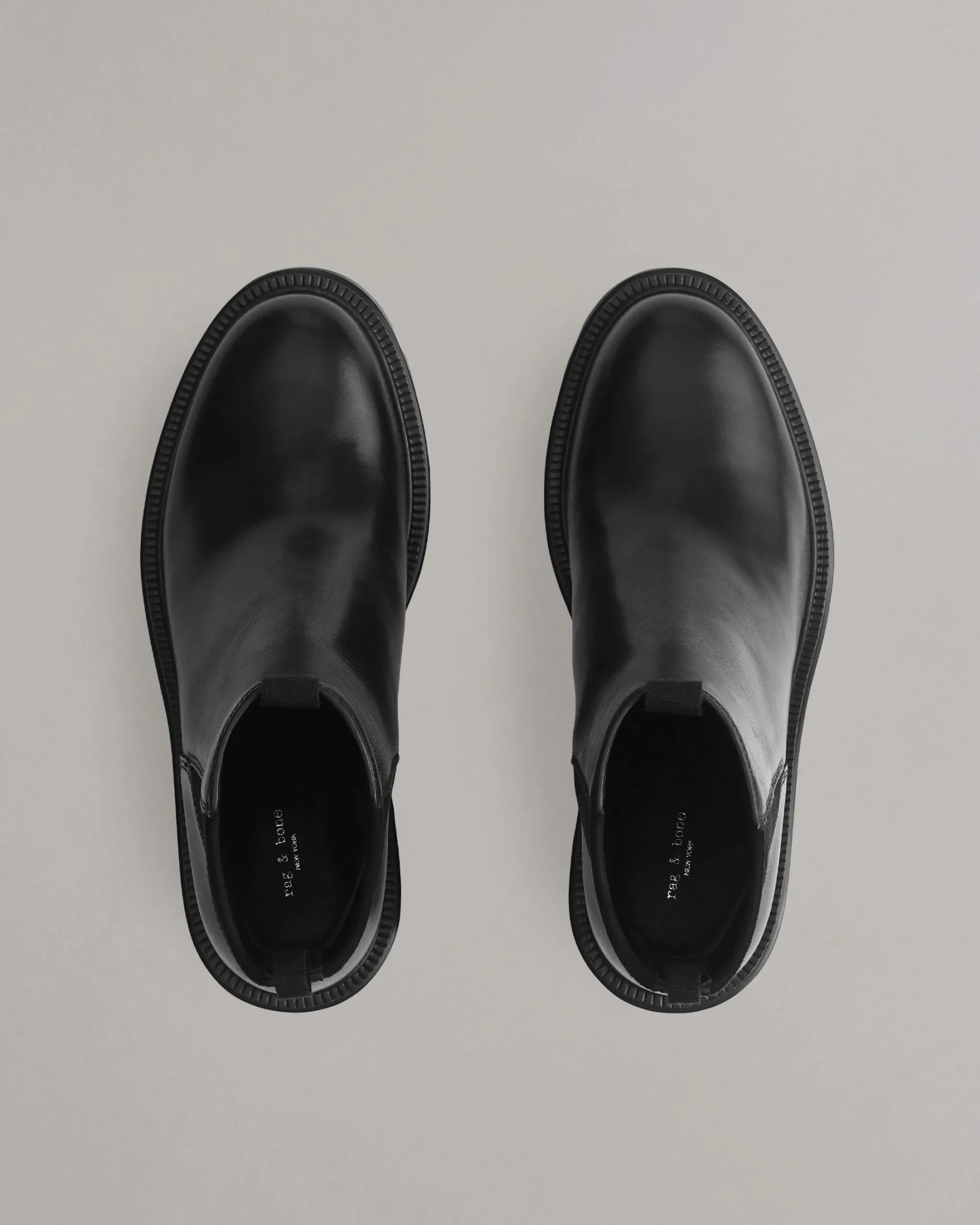Store Quinn Chelsea Boot Women Boots