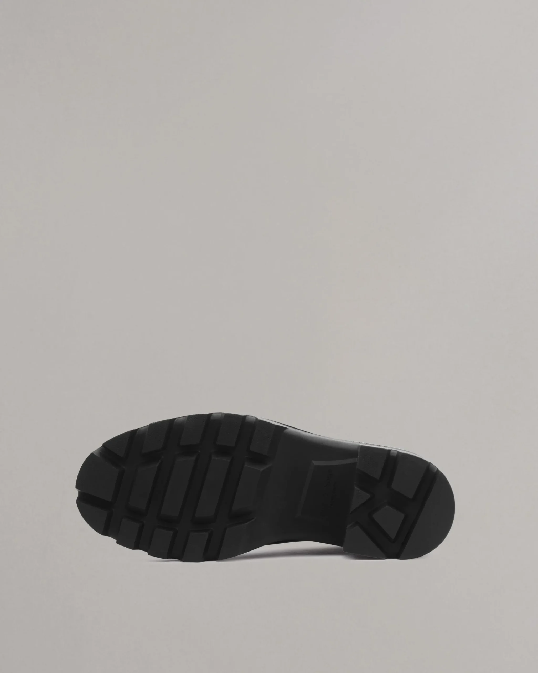 Store Quinn Chelsea Boot Women Boots