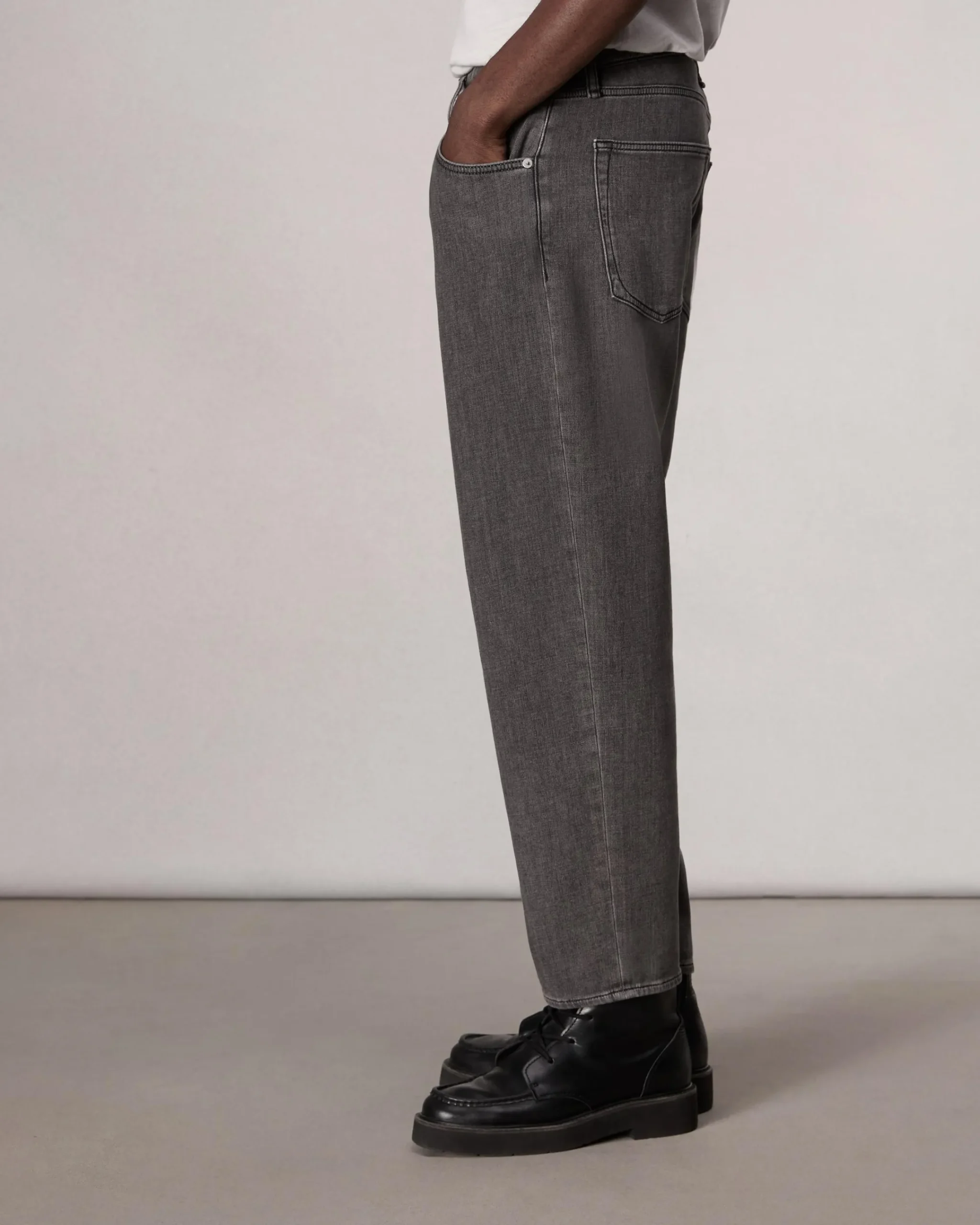 Clearance rbTAPER Fit Jean Jeans