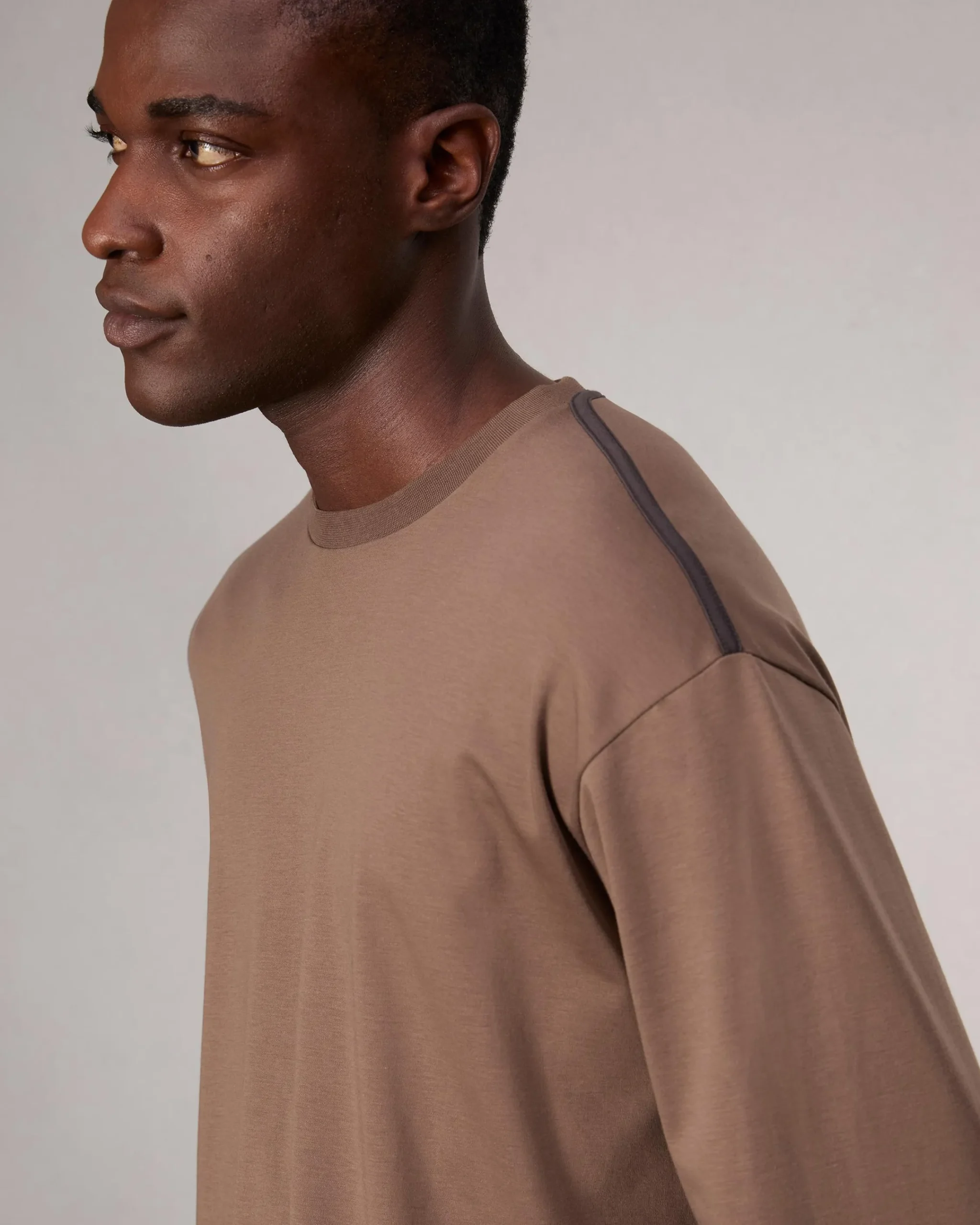 Cheap Relaxed Fit Contrast-Trim Cotton Tee T-Shirts & Henleys
