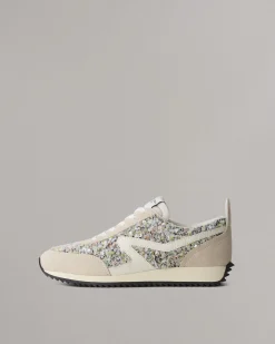 Hot Retro Runner Sneaker Women Sneakers