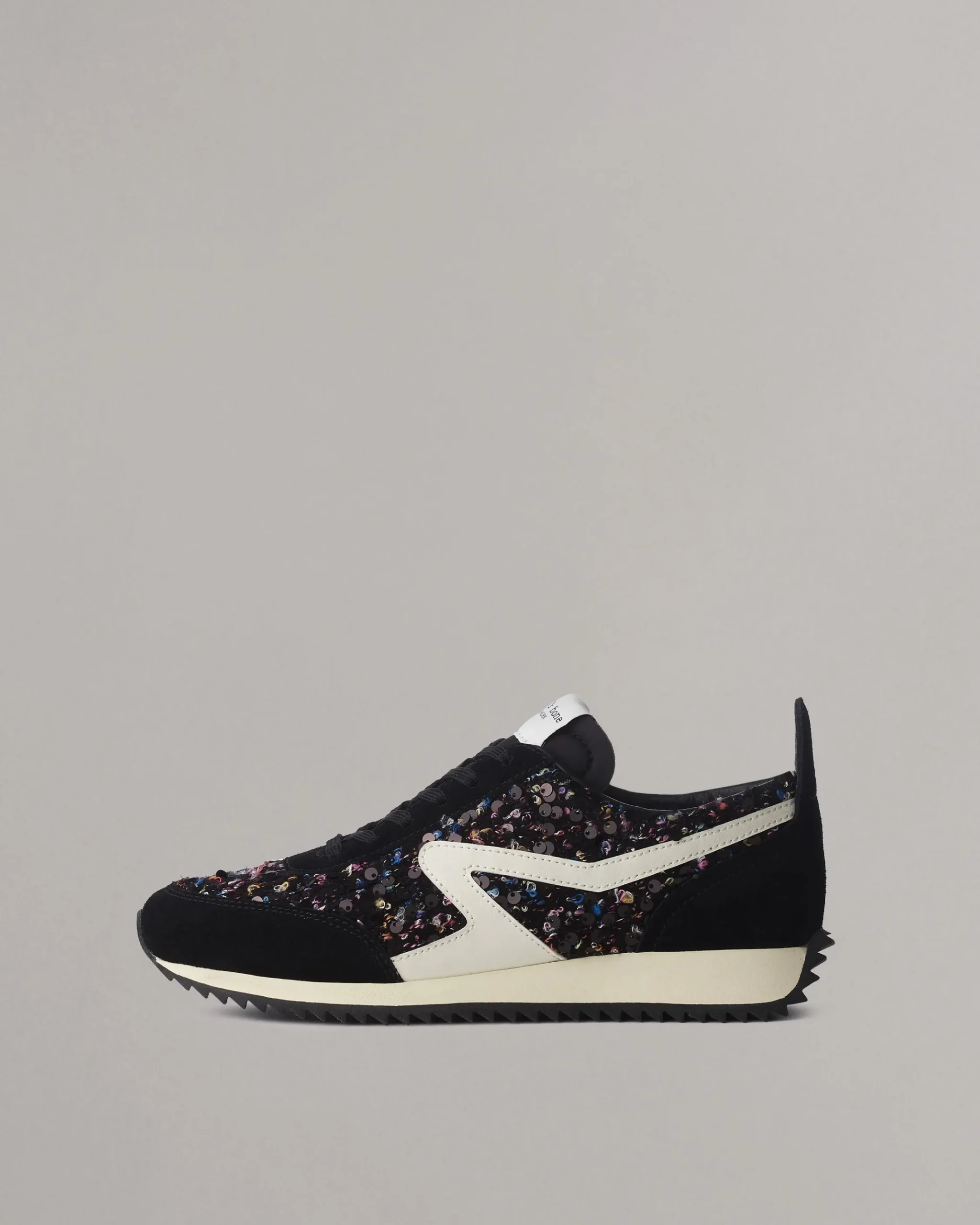 Discount Retro Runner Sneaker Women Sneakers