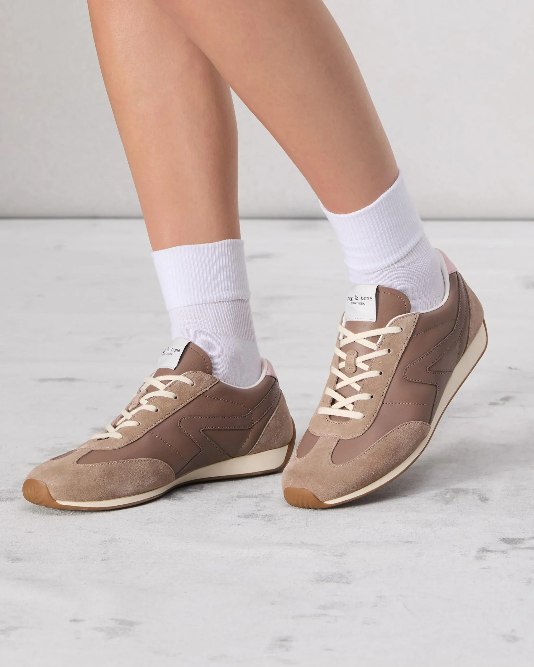 Sale Slim Retro Runner Sneaker Women Sneakers