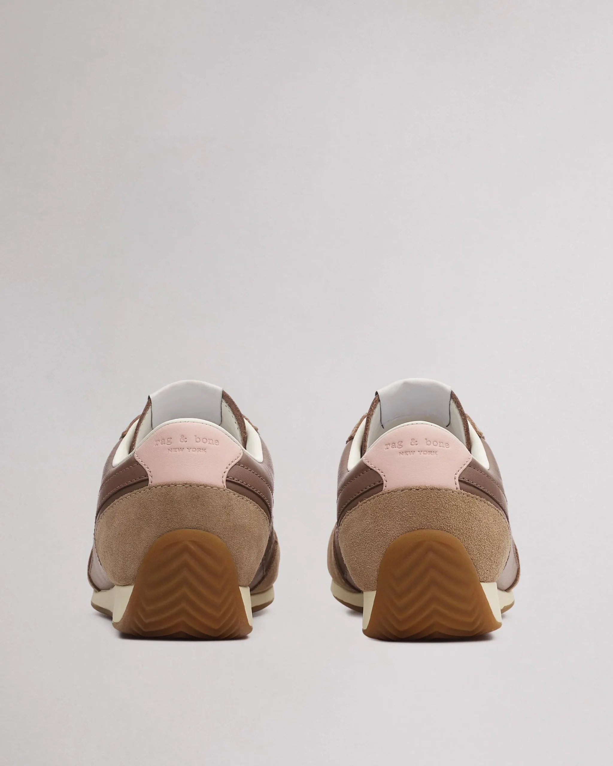 Sale Slim Retro Runner Sneaker Women Sneakers